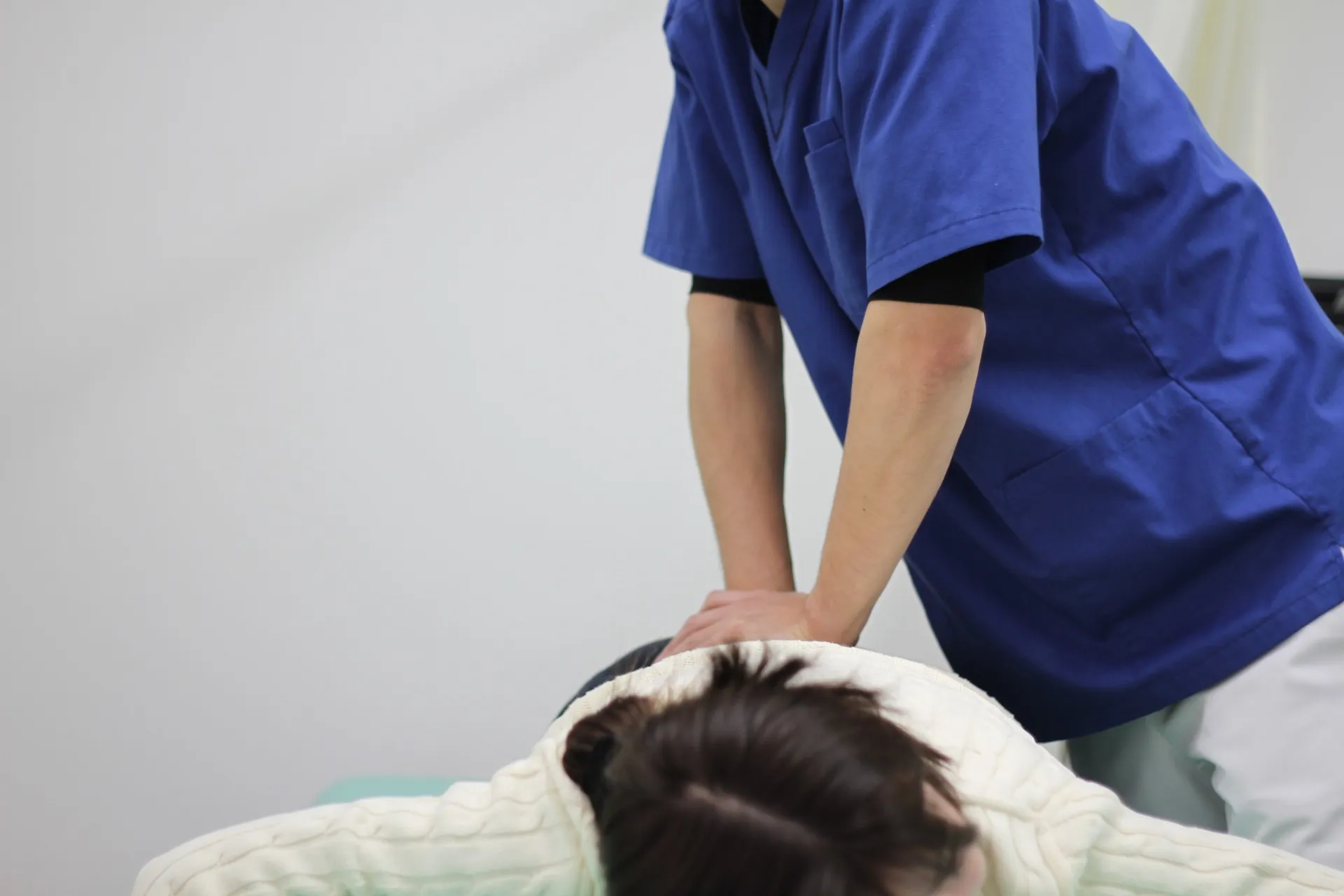 整骨院で行う腰痛施術